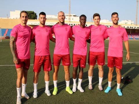 LA UD LANZAROTE INICIA EL TRABAJO DE LA PRETEMPORADA